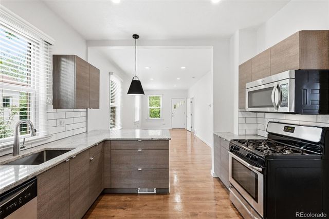 1476 S Ogden Street, Denver, CO 80210