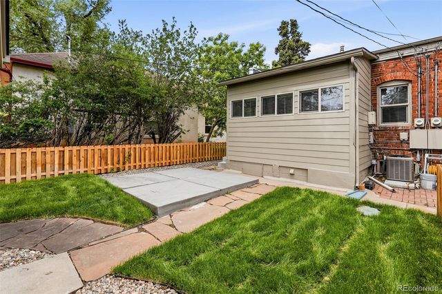 1476 S Ogden Street, Denver, CO 80210