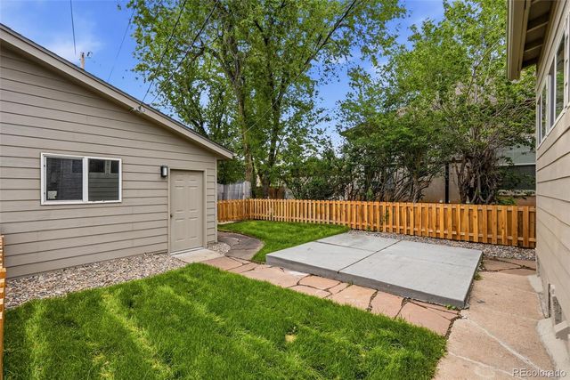 1476 S Ogden Street, Denver, CO 80210