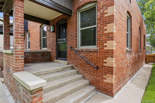1476 S Ogden Street, Denver, CO 80210