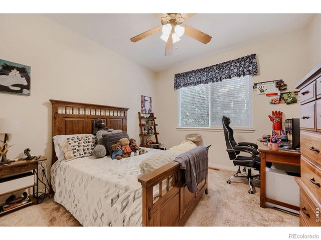 537 Peregrine Circle, Longmont, CO 80504