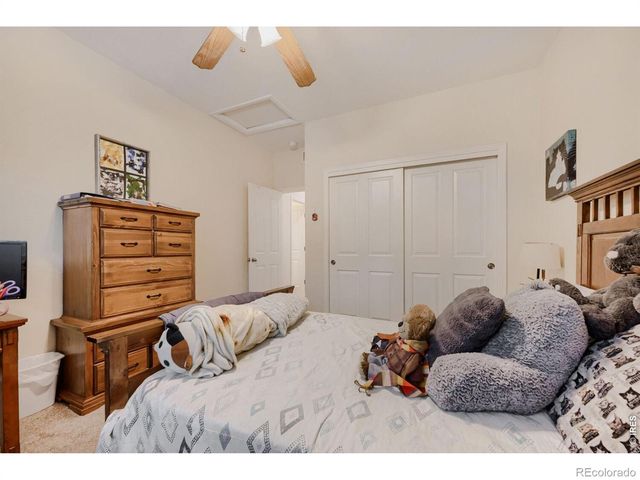 537 Peregrine Circle, Longmont, CO 80504