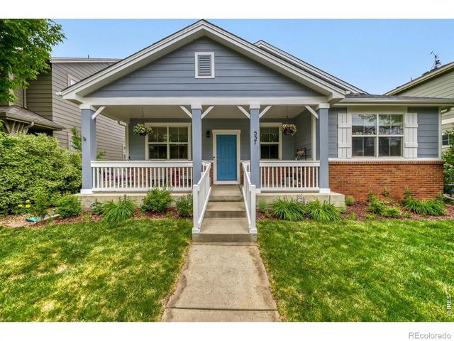 537 Peregrine Circle, Longmont, CO 80504