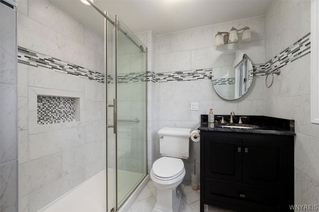 21 Lakeshore Drive, Constantia, NY 13044