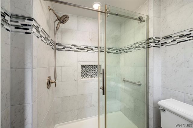 21 Lakeshore Drive, Constantia, NY 13044