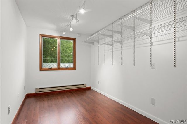 21 Lakeshore Drive, Constantia, NY 13044