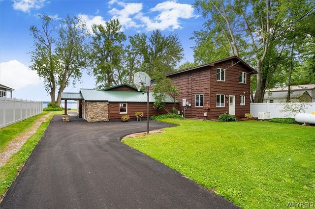 21 Lakeshore Drive, Constantia, NY 13044