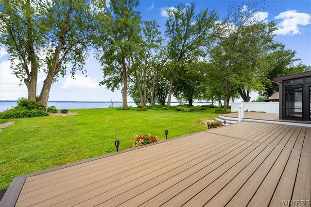 21 Lakeshore Drive, Constantia, NY 13044