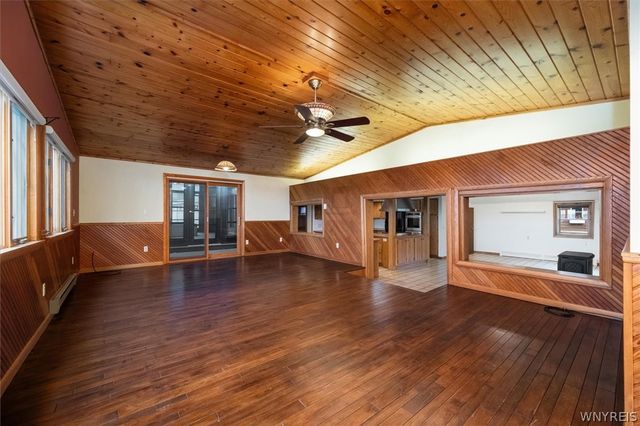21 Lakeshore Drive, Constantia, NY 13044