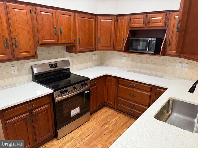 1120 WOODSEDGE RD, Dover, DE 19904