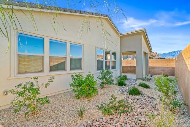 73584 Henri Drive, Palm Desert, CA 92211