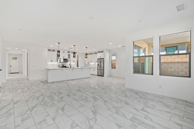 73584 Henri Drive, Palm Desert, CA 92211