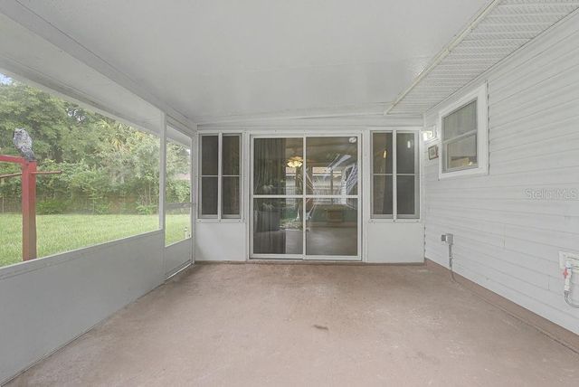 2392 SE 175TH TERRACE ROAD, Silver Springs, FL 34488