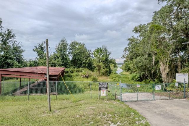 2392 SE 175TH TERRACE ROAD, Silver Springs, FL 34488