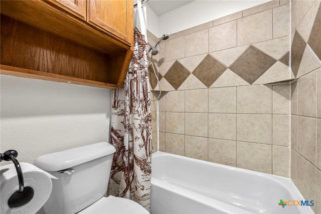 905 County Road 3350, Kempner, TX 76539