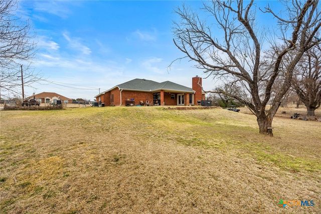 905 County Road 3350, Kempner, TX 76539