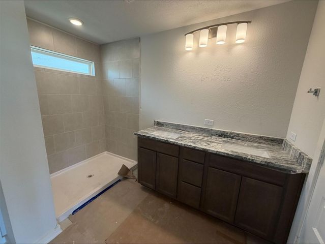 235 New Dawn Trail, Huntsville, TX 77320