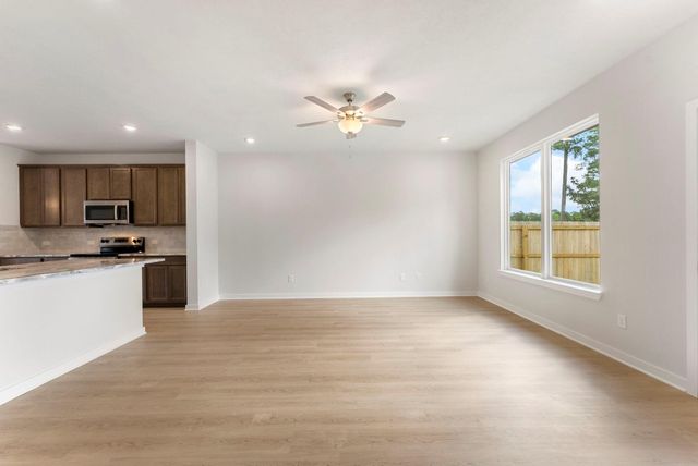235 New Dawn Trail, Huntsville, TX 77320