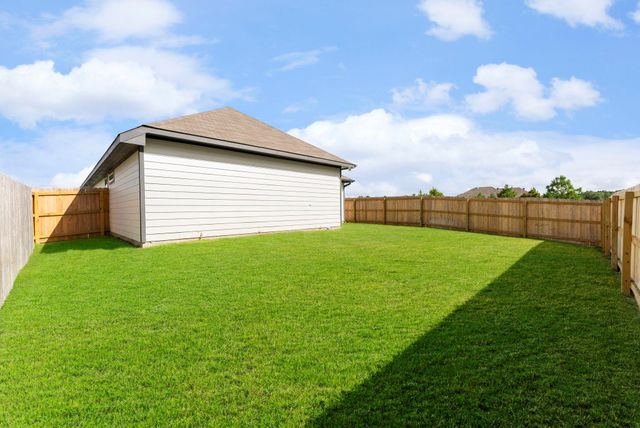 235 New Dawn Trail, Huntsville, TX 77320