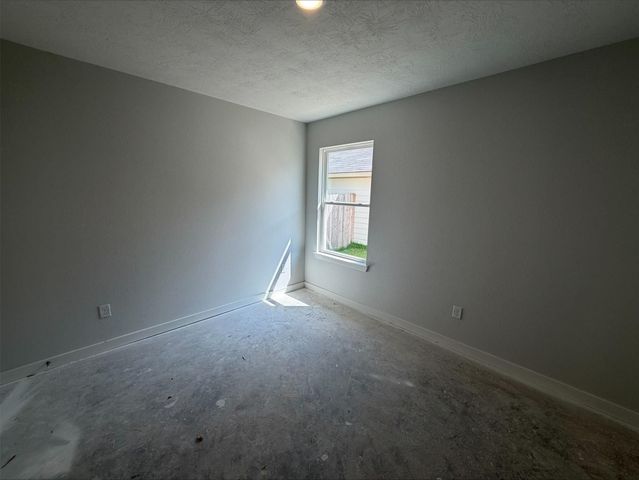 235 New Dawn Trail, Huntsville, TX 77320