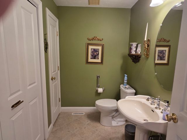 37 Horne Way 37, Millbury, MA 01527