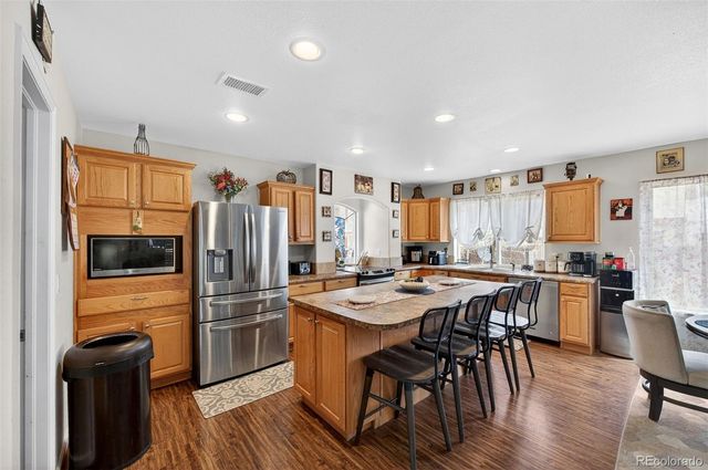 11886 Helena Street, Commerce City, CO 80022