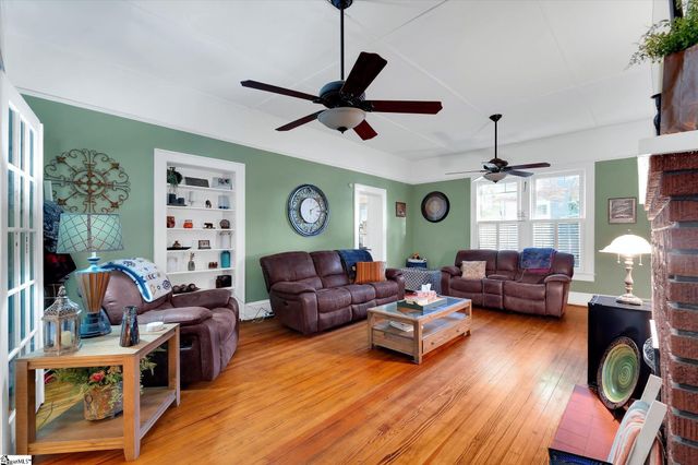 7 Lee Street, Liberty, SC 29657