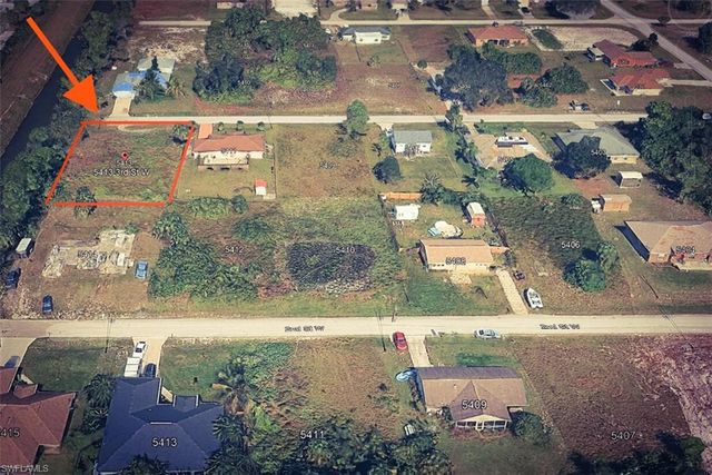 5413 3rd ST W, Lehigh Acres, FL 33971