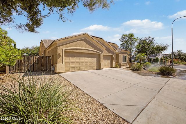 4769 E KARSTEN Drive, Chandler, AZ 85249