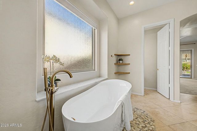 4769 E KARSTEN Drive, Chandler, AZ 85249