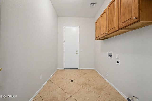 4769 E KARSTEN Drive, Chandler, AZ 85249