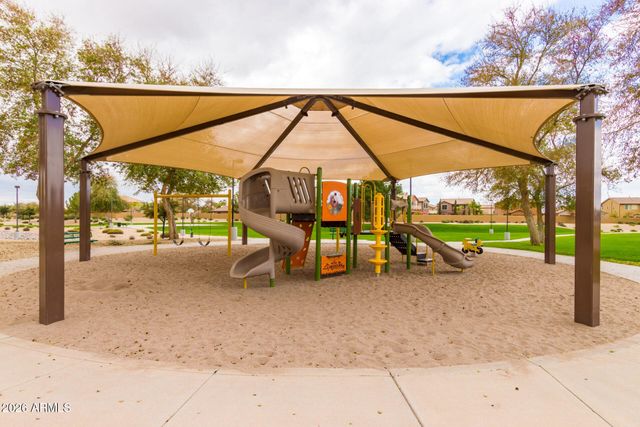 4769 E KARSTEN Drive, Chandler, AZ 85249