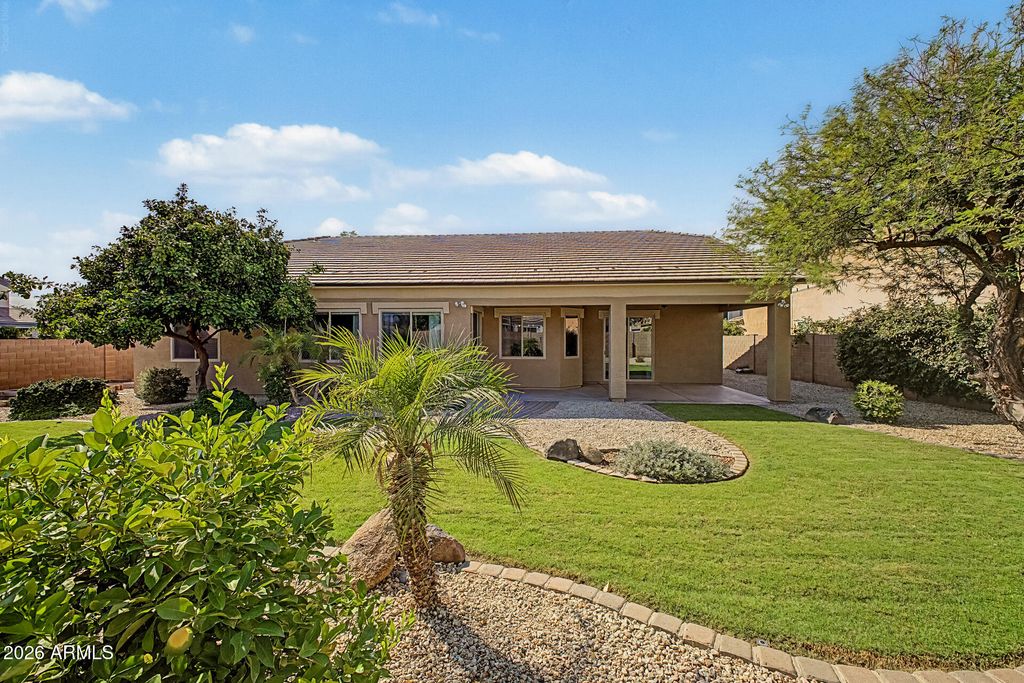 4769 E KARSTEN Drive, Chandler, AZ 85249