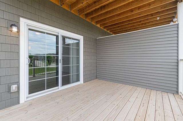 2871 Spring Rose Circle 207, Coralville, IA 52241