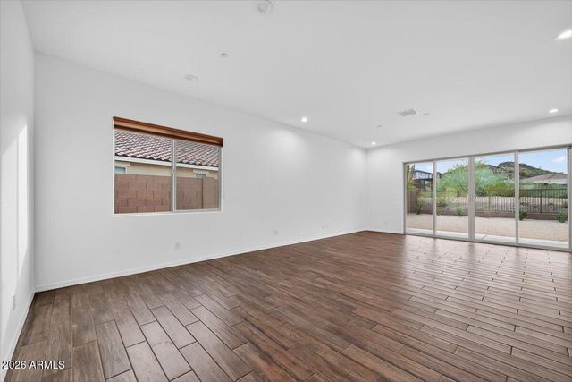 28598 N 133RD Lane, Peoria, AZ 85383