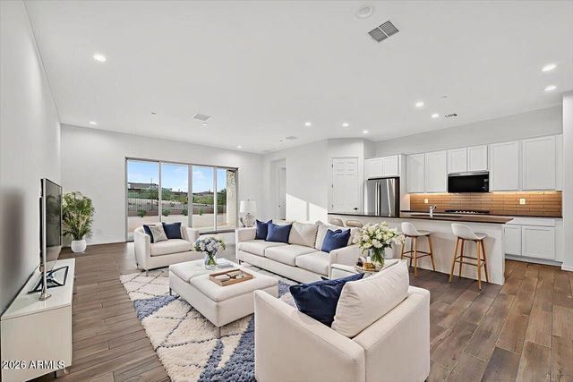 28598 N 133RD Lane, Peoria, AZ 85383