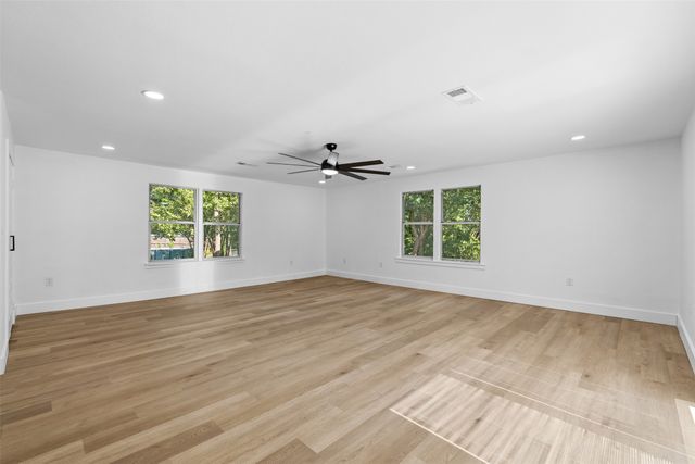 3035 Mark Twain Drive, Farmers Branch, TX 75234