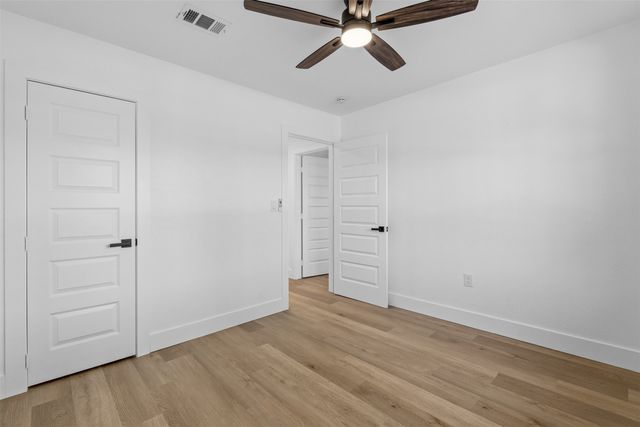 3035 Mark Twain Drive, Farmers Branch, TX 75234