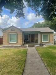 2523 Roanoke Avenue, Dallas, TX 75235