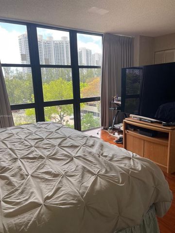 18181 NE 31st Ct 506, Aventura, FL 33160