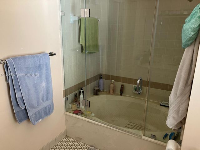 18181 NE 31st Ct 506, Aventura, FL 33160