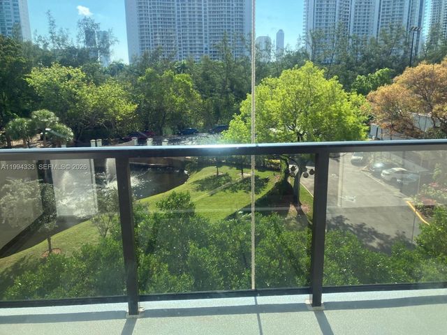 18181 NE 31st Ct 506, Aventura, FL 33160