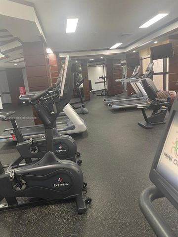 18181 NE 31st Ct 506, Aventura, FL 33160