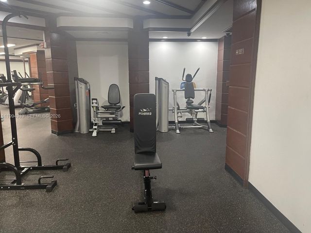 18181 NE 31st Ct 506, Aventura, FL 33160