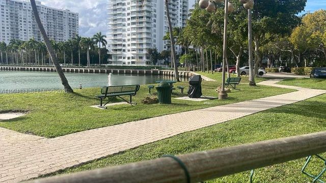 18181 NE 31st Ct 506, Aventura, FL 33160