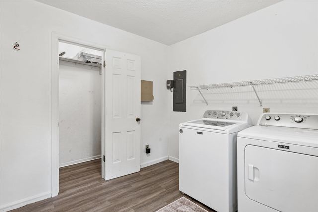 2121 Shady Oaks Drive, Tallahassee, FL 32303