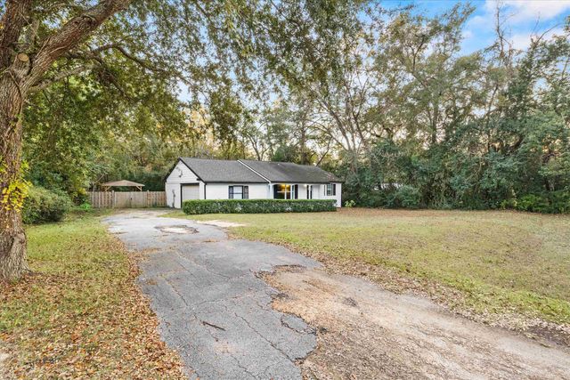 2121 Shady Oaks Drive, Tallahassee, FL 32303