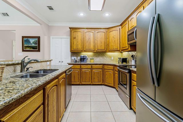 404 Northwood Park, Livingston, TX 77351