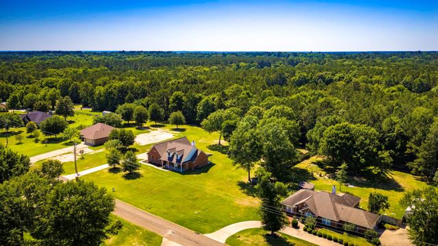 404 Northwood Park, Livingston, TX 77351