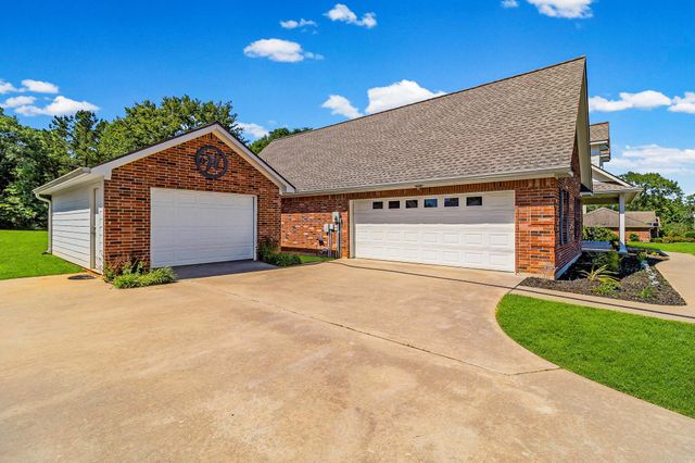 404 Northwood Park, Livingston, TX 77351